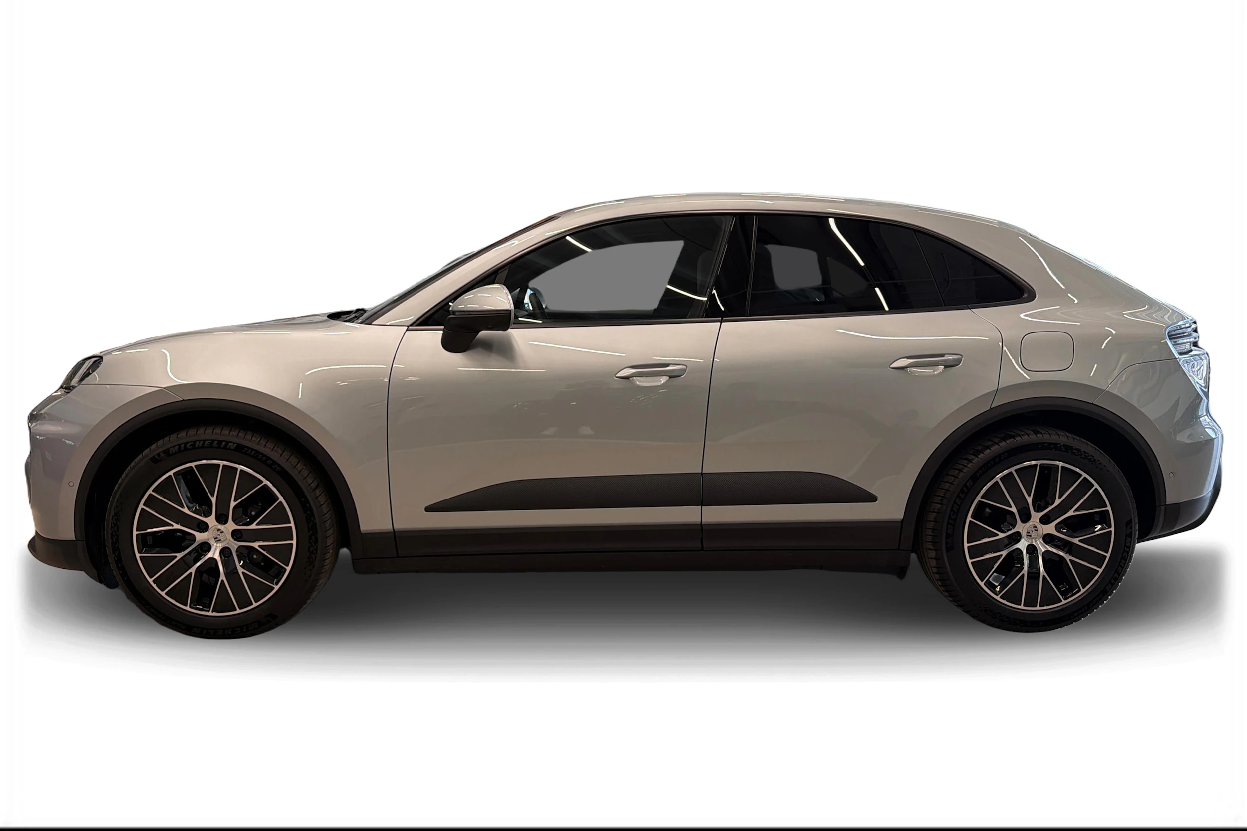 harmaa Porsche Macan 2026 kuva 6.