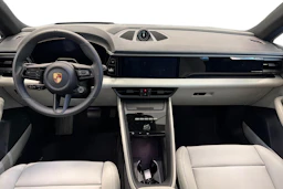 harmaa Porsche Macan 2026 kuva 8.