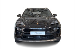 met. musta Porsche Macan 2026 kuva 4.