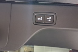 musta Porsche Macan 2026 kuva 21.