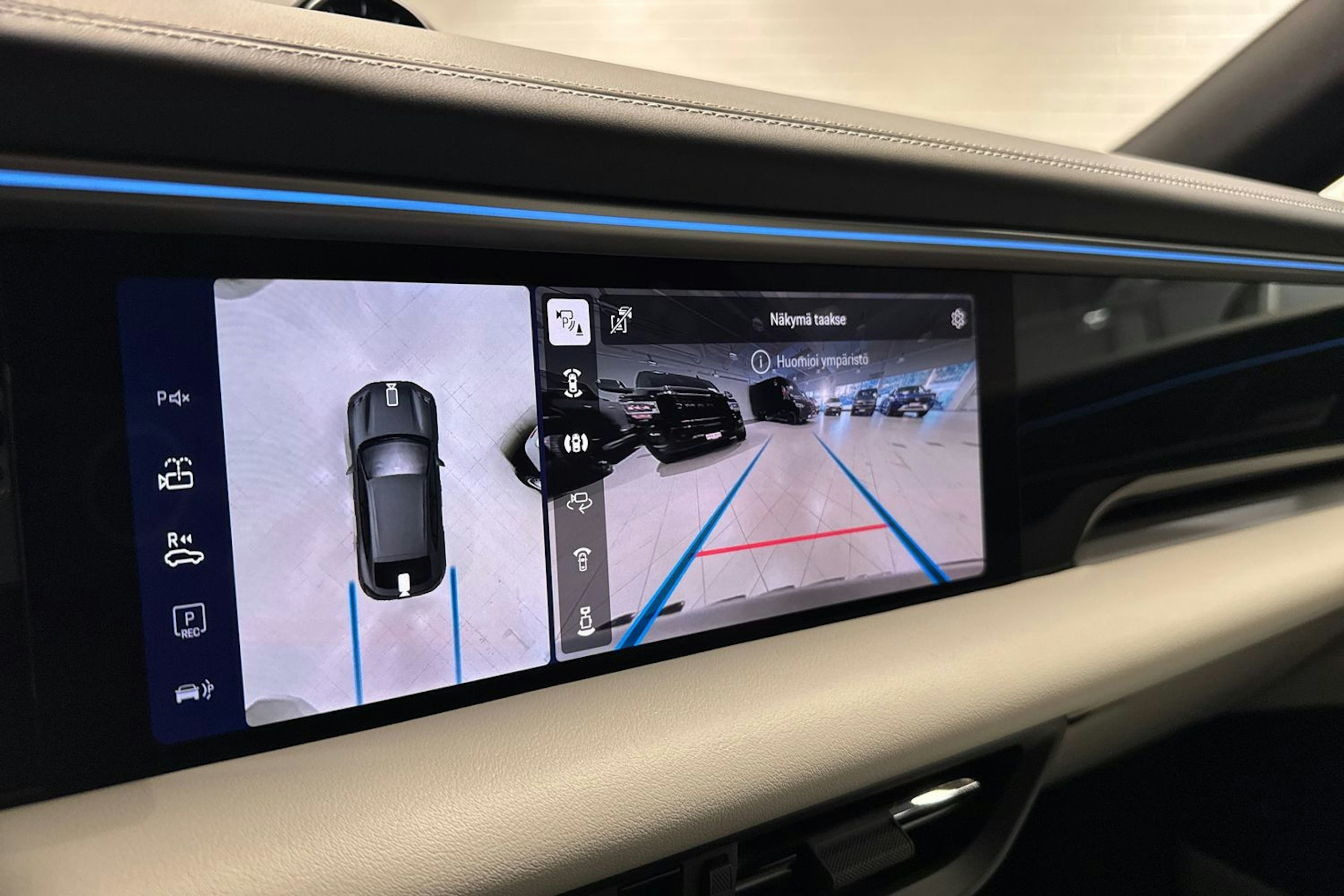 harmaa Porsche Macan 2026 kuva 21.