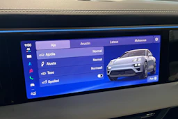 harmaa Porsche Macan 2026 kuva 13.
