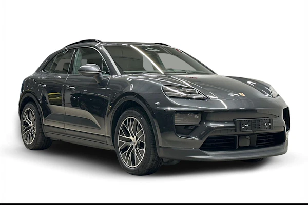 Porsche Macan 4 Advantage Package Plus | Korkotarjous 0,99% + kulut!
