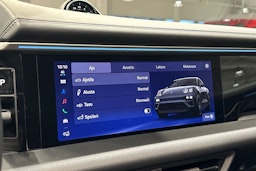 harmaa Porsche Macan 2026 kuva 21.