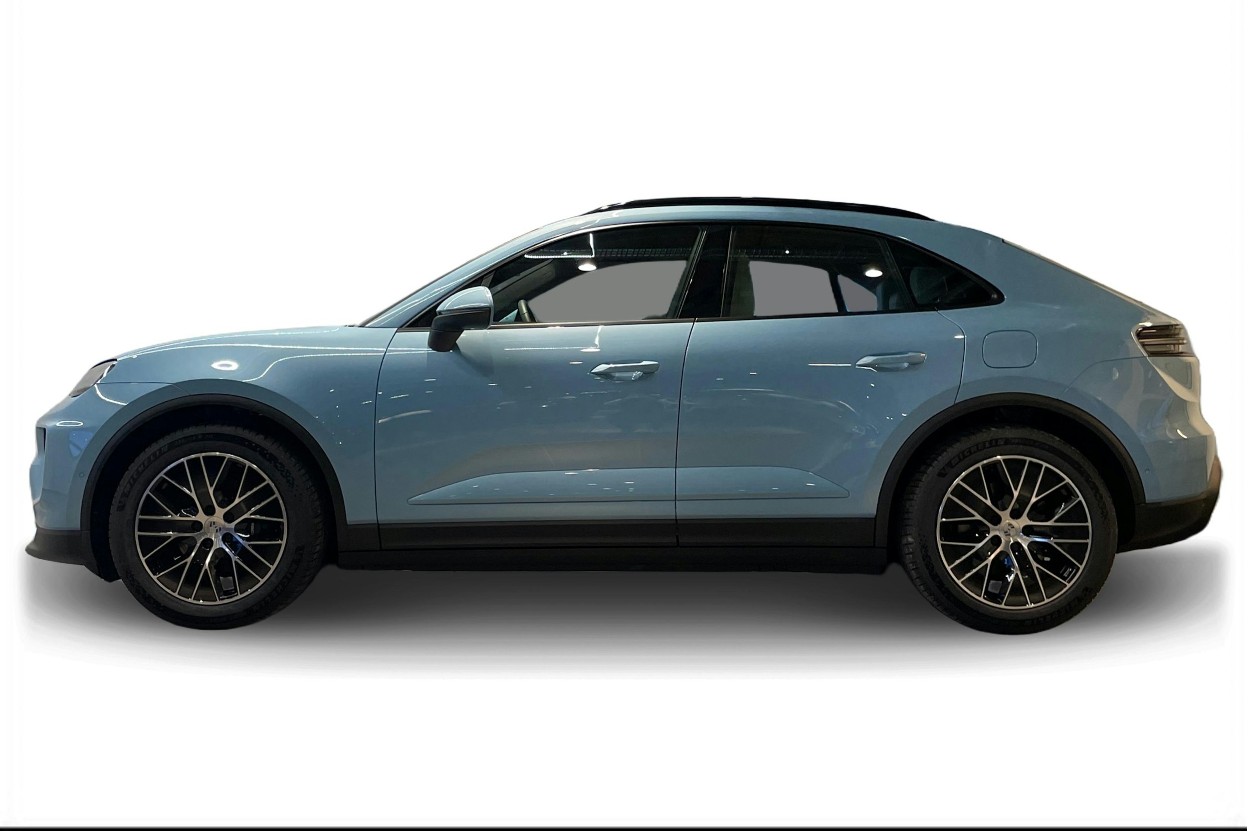 sininen Porsche Macan 2026 kuva 5.