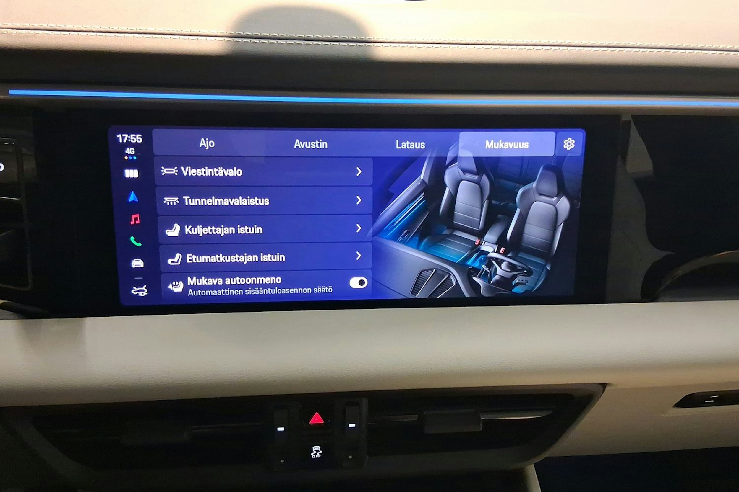 met. harmaa Porsche Macan 2026 kuva 18.