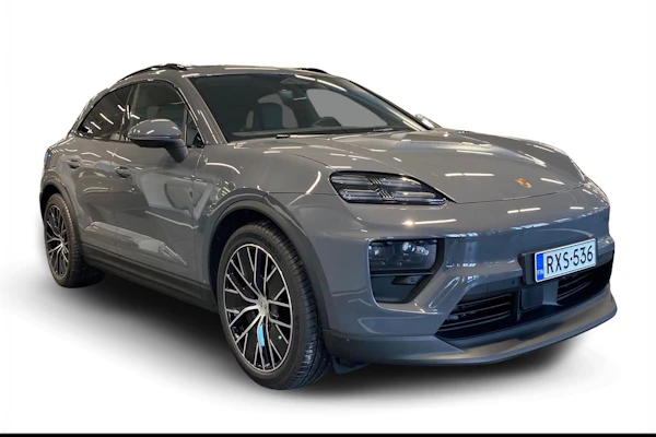 Porsche Macan 4 Advantage Package Plus | Korkotarjous 0,99 %  + kulut