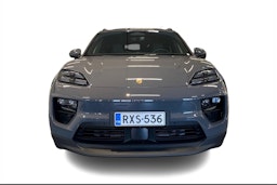 harmaa Porsche Macan 2026 kuva 4.