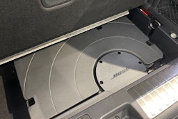 harmaa Porsche Macan 2026 kuva 17.