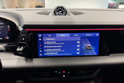 harmaa Porsche Macan 2026 kuva 20.