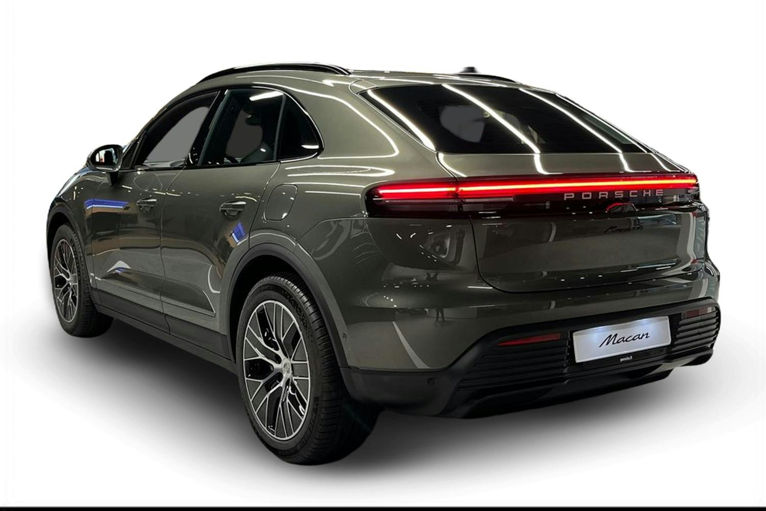 vihreä Porsche Macan 2026 kuva 2.