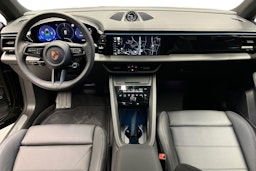 vihreä Porsche Macan 2026 kuva 7.