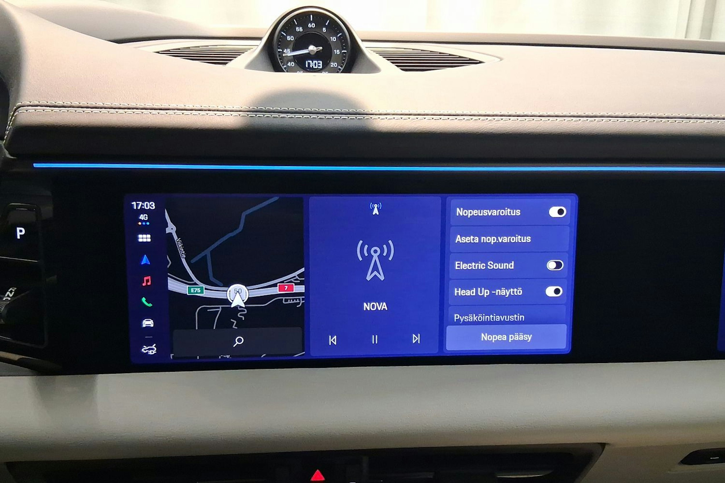 met. vihreä Porsche Macan 2026 kuva 22.