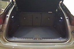 met. vihreä Porsche Macan 2026 kuva 25.