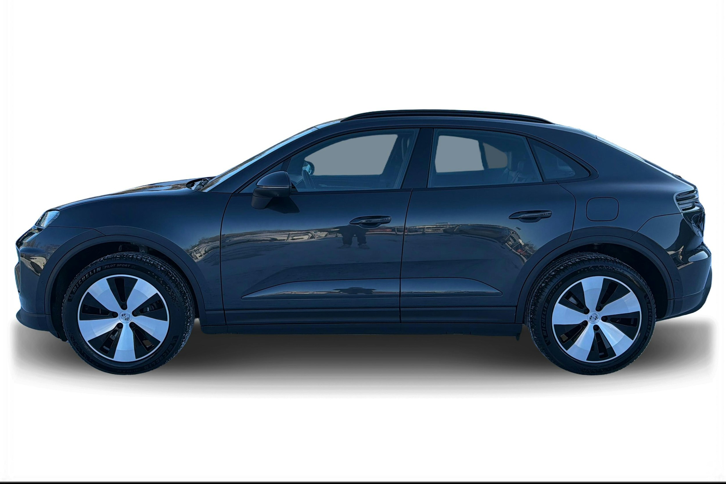 harmaa Porsche Macan 2026 kuva 5.