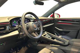 punainen Porsche Macan 2026 kuva 6.