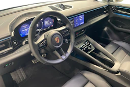 vihreä Porsche Macan 2026 kuva 6.