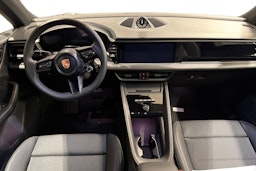 harmaa Porsche Macan 2026 kuva 8.