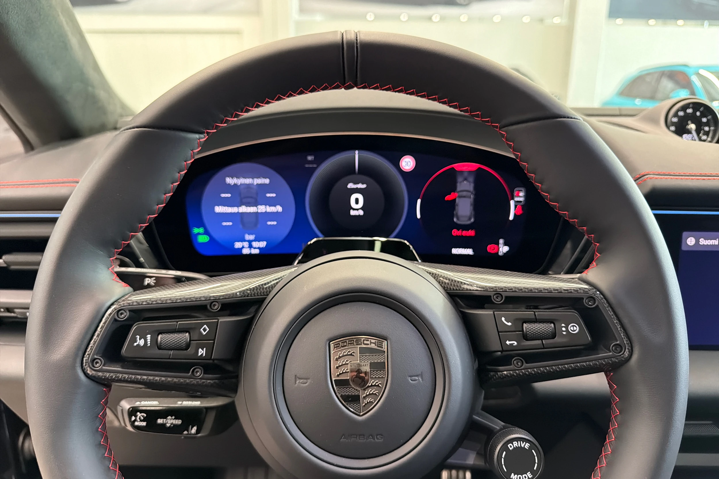 musta Porsche Macan 2026 kuva 17.