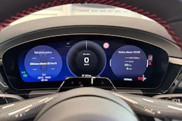 musta Porsche Macan 2026 kuva 18.