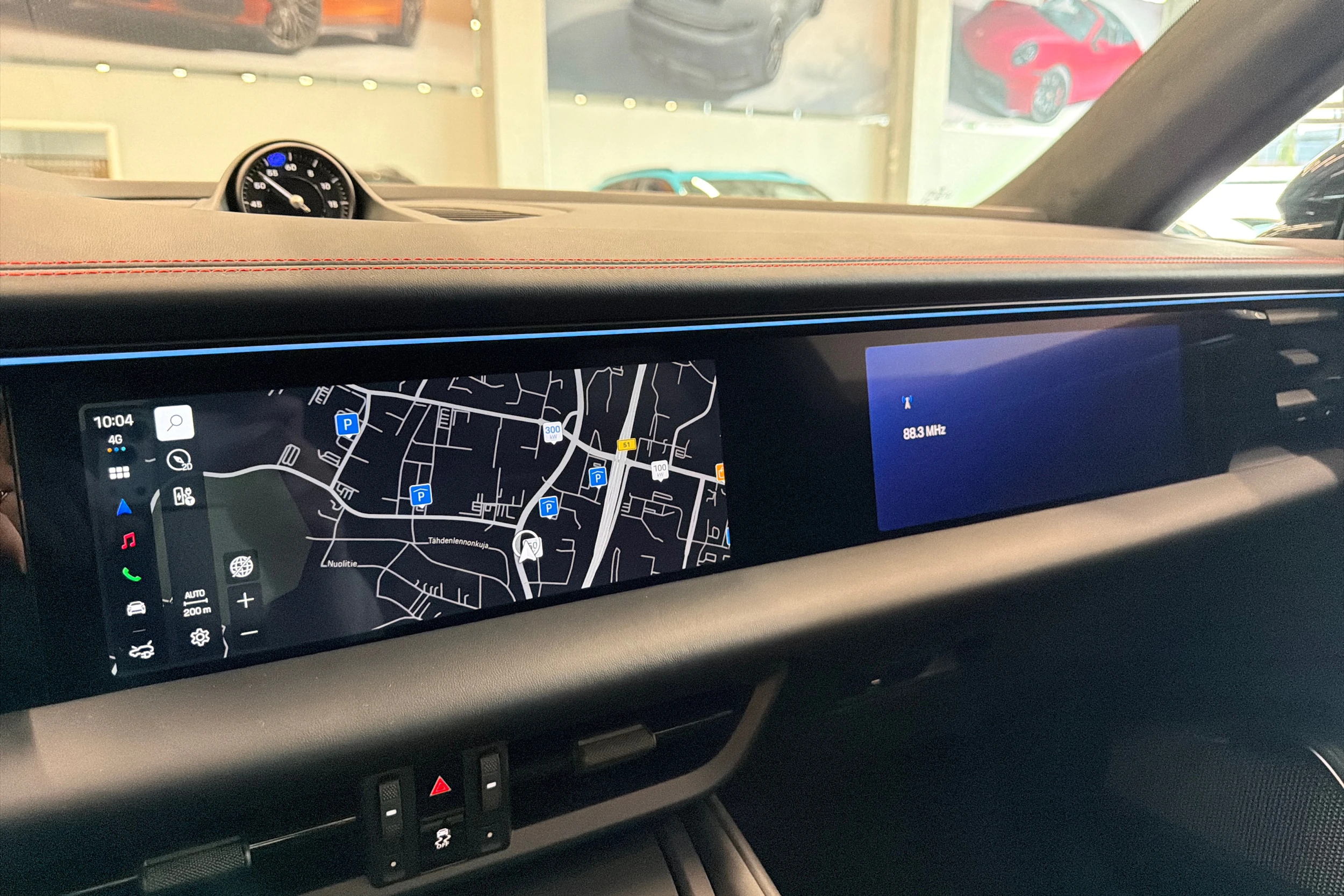 musta Porsche Macan 2026 kuva 21.