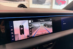 musta Porsche Macan 2026 kuva 23.