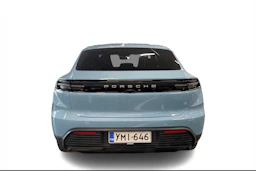 sininen Porsche Macan 2026 kuva 3.