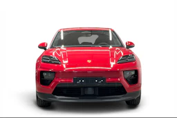 punainen Porsche Macan 2026 kuva 4.
