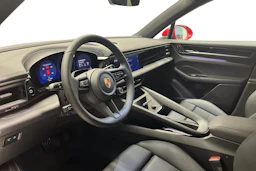 punainen Porsche Macan 2026 kuva 6.