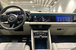 harmaa Porsche Macan 2026 kuva 11.