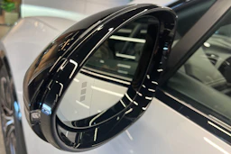 met. harmaa Porsche Macan 2026 kuva 14.
