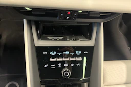 met. harmaa Porsche Macan 2026 kuva 26.