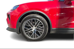 punainen Porsche Macan 2026 kuva 8.