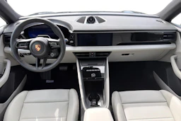 harmaa Porsche Macan 2026 kuva 7.
