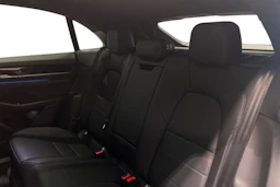 harmaa Porsche Macan 2026 kuva 8.