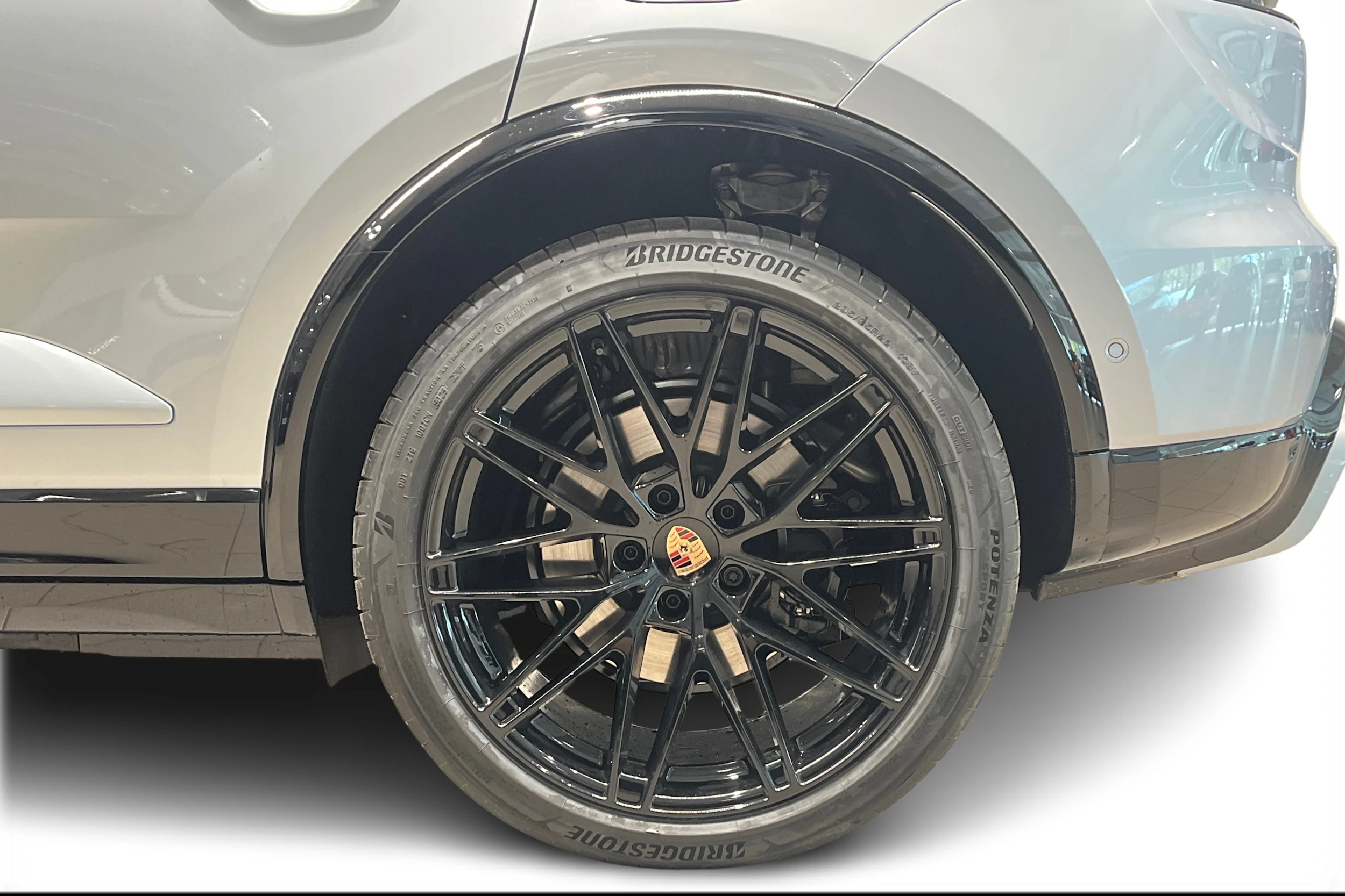 harmaa Porsche Macan 2026 kuva 9.