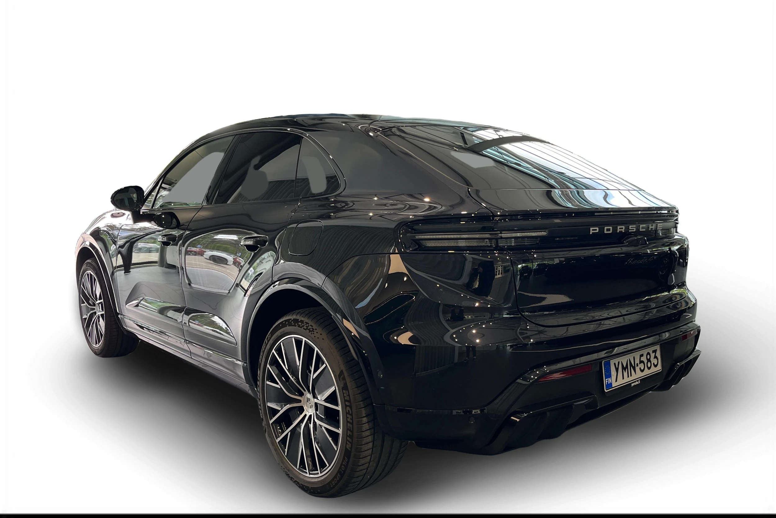 musta Porsche Macan 2026 kuva 2.