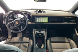 musta Porsche Macan 2026 kuva 7.
