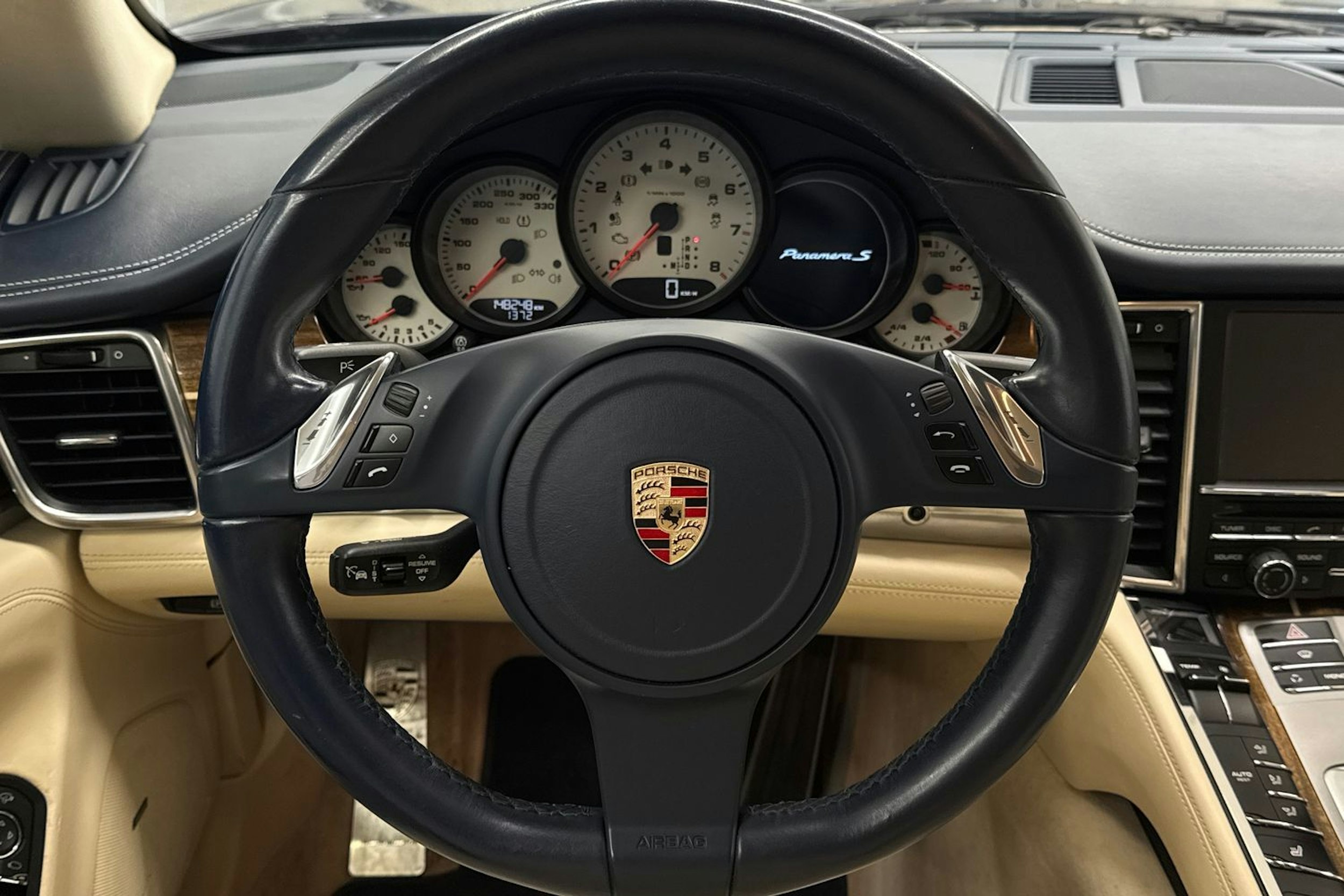 Sininen Porsche Panamera 2010 kuva 14.