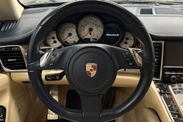 Sininen Porsche Panamera 2010 kuva 14.