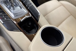 Sininen Porsche Panamera 2010 kuva 34.