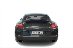 Harmaa Porsche Panamera 2012 kuva 3.