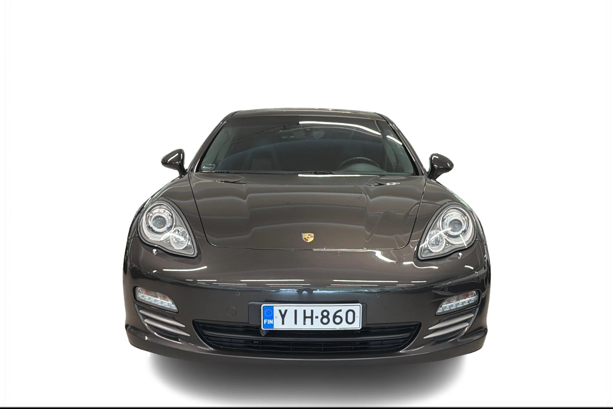 Harmaa Porsche Panamera 2012 kuva 4.