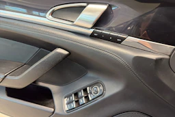 Harmaa Porsche Panamera 2012 kuva 21.
