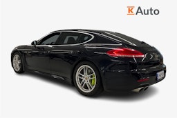 musta Porsche Panamera 2014 kuva 2.
