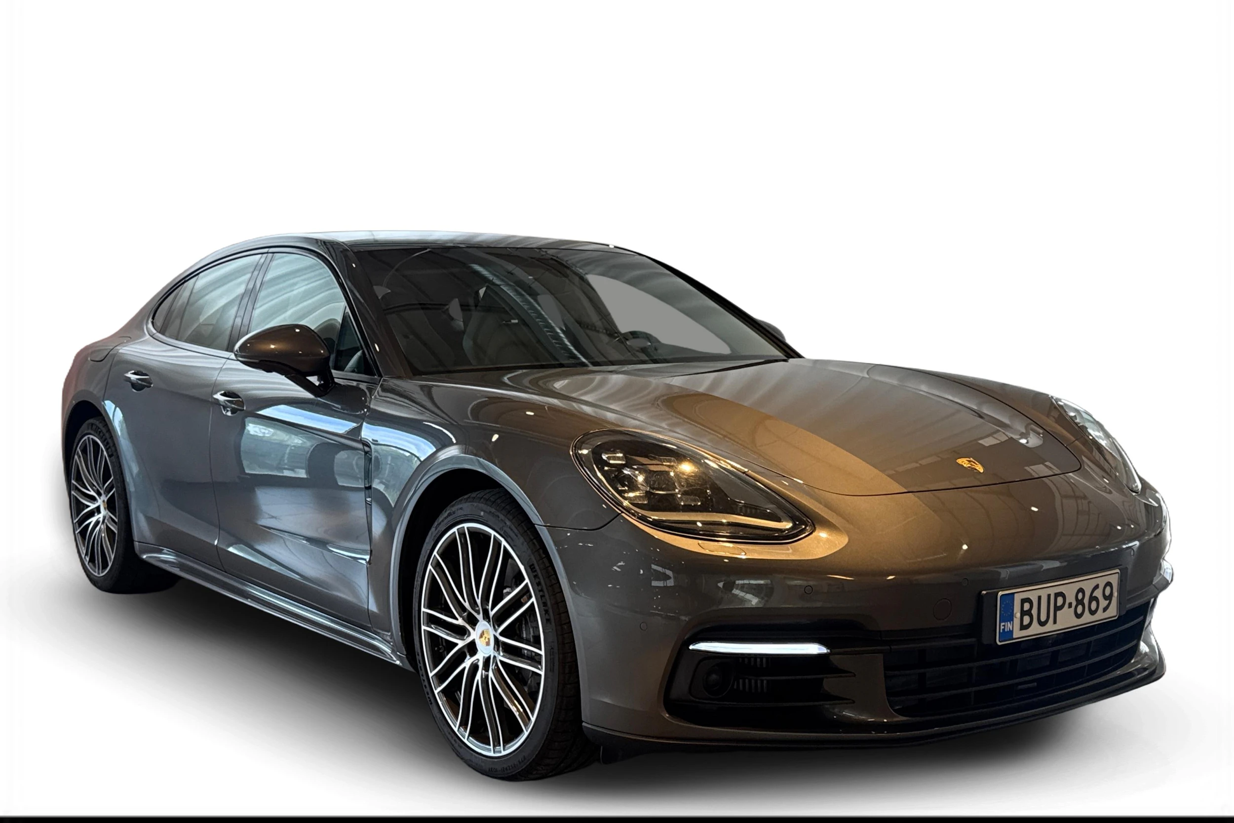 met. harmaa Porsche Panamera 2017 kuva 1.