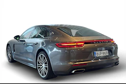 met. harmaa Porsche Panamera 2017 kuva 2.