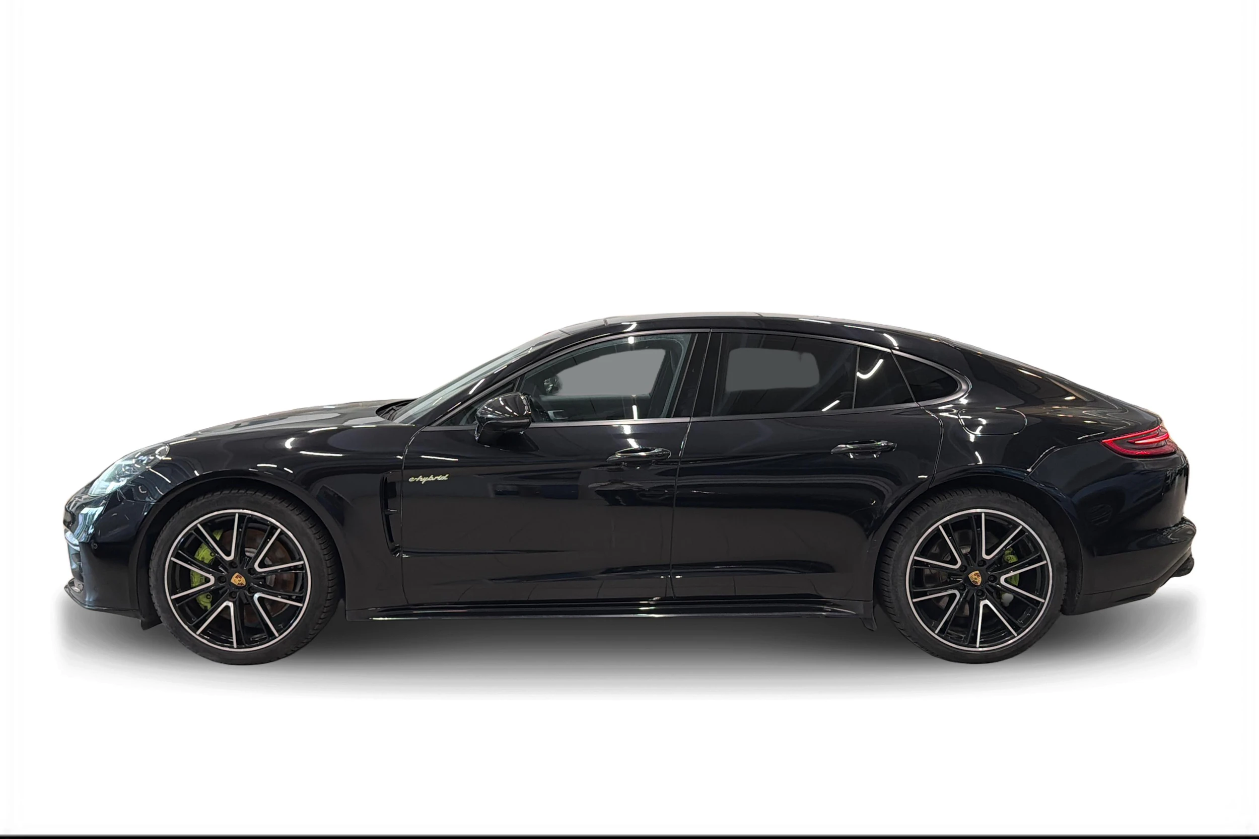 Musta Porsche Panamera 2017 kuva 6.