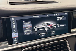 Musta Porsche Panamera 2017 kuva 19.