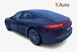 musta Porsche Panamera 2017 kuva 2.